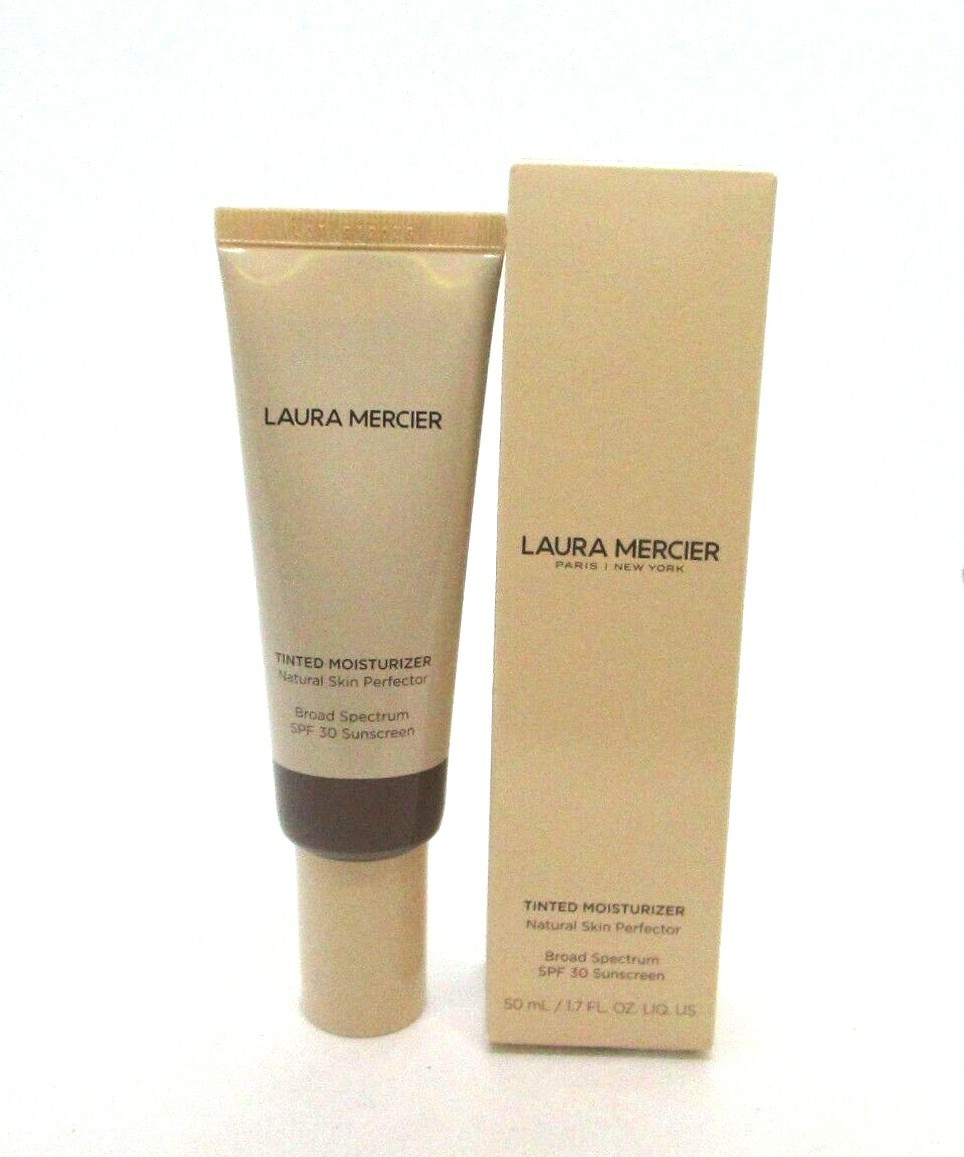 Laura Mercier Tinted Moisturizer Natural Skin SPF 30 Sunscreen 6C1 Cacao