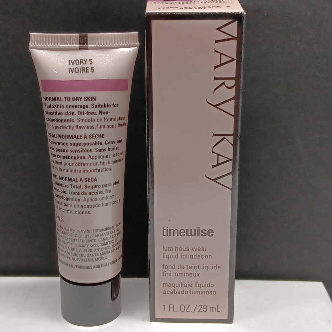 Mary Kay Timewise Luminous Wear Liquid Foundation Ivory 5 038701