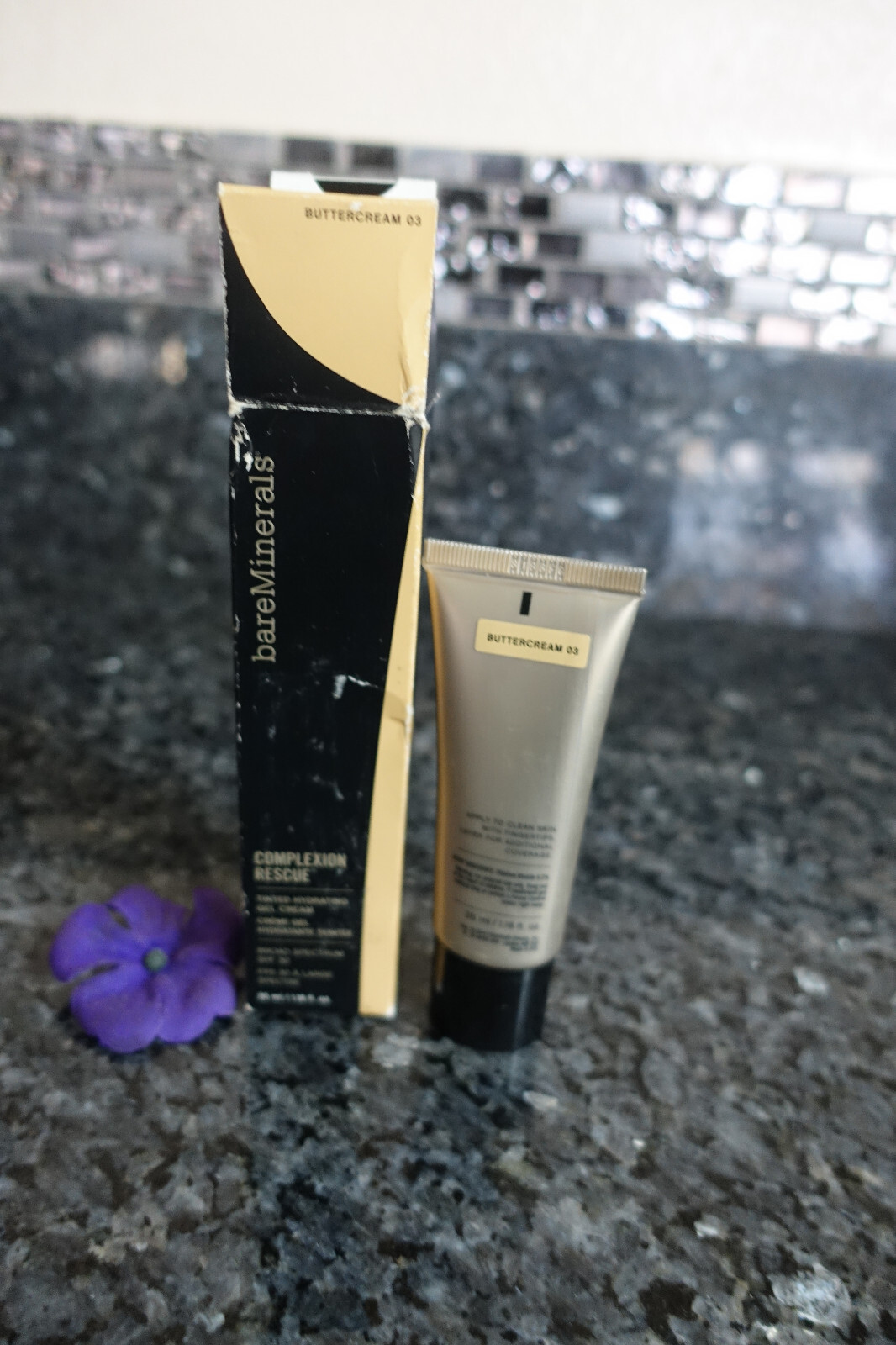 BareMinerals complexion rescue tinted hydrating gel cream in buttercream 03