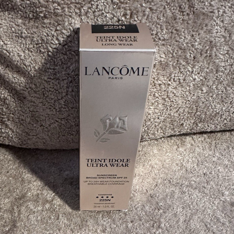 Lancôme Teint Idole Ultra Wear Liquid Foundation Long Wear SPF 25 225N 1 oz