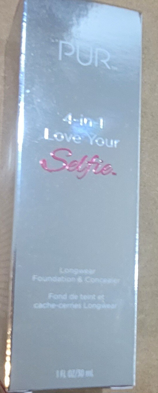 PUR 4-in-1 Love Your Selfie Longwear Foundation & Concealer 30ml