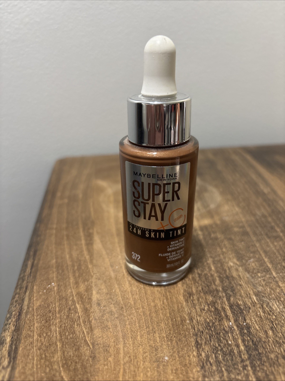 Maybelline Super Stay 24HR Skin Tint Foundation Serum with Vitamin C/372/1 fl oz