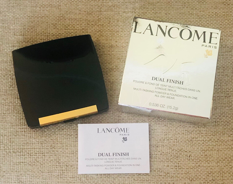 Lancome Paris Dual Finish Powder & Foundation in One Suede S40 – NEW