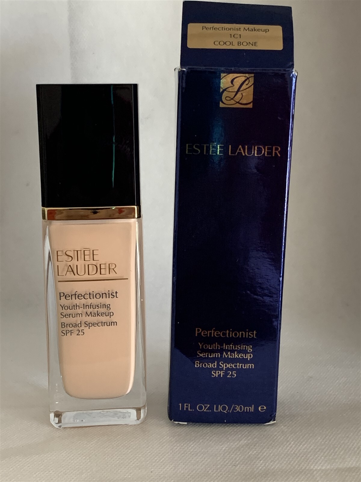 Estee Lauder Perfectionist Youth Infusing Serum Makeup 1C1 Cool Bone NIB