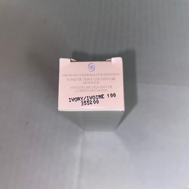 Mary Kay MEDIUM Coverage Foundation Ivory 100 Narrow Pink Cap 355200