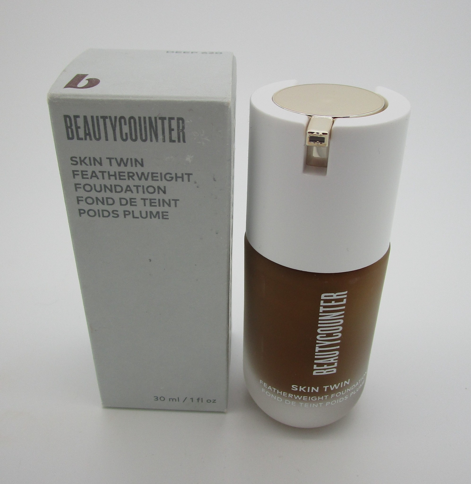 DEEP 620 Beautycounter Skin Twin Featherweight Foundation Beauty Counter