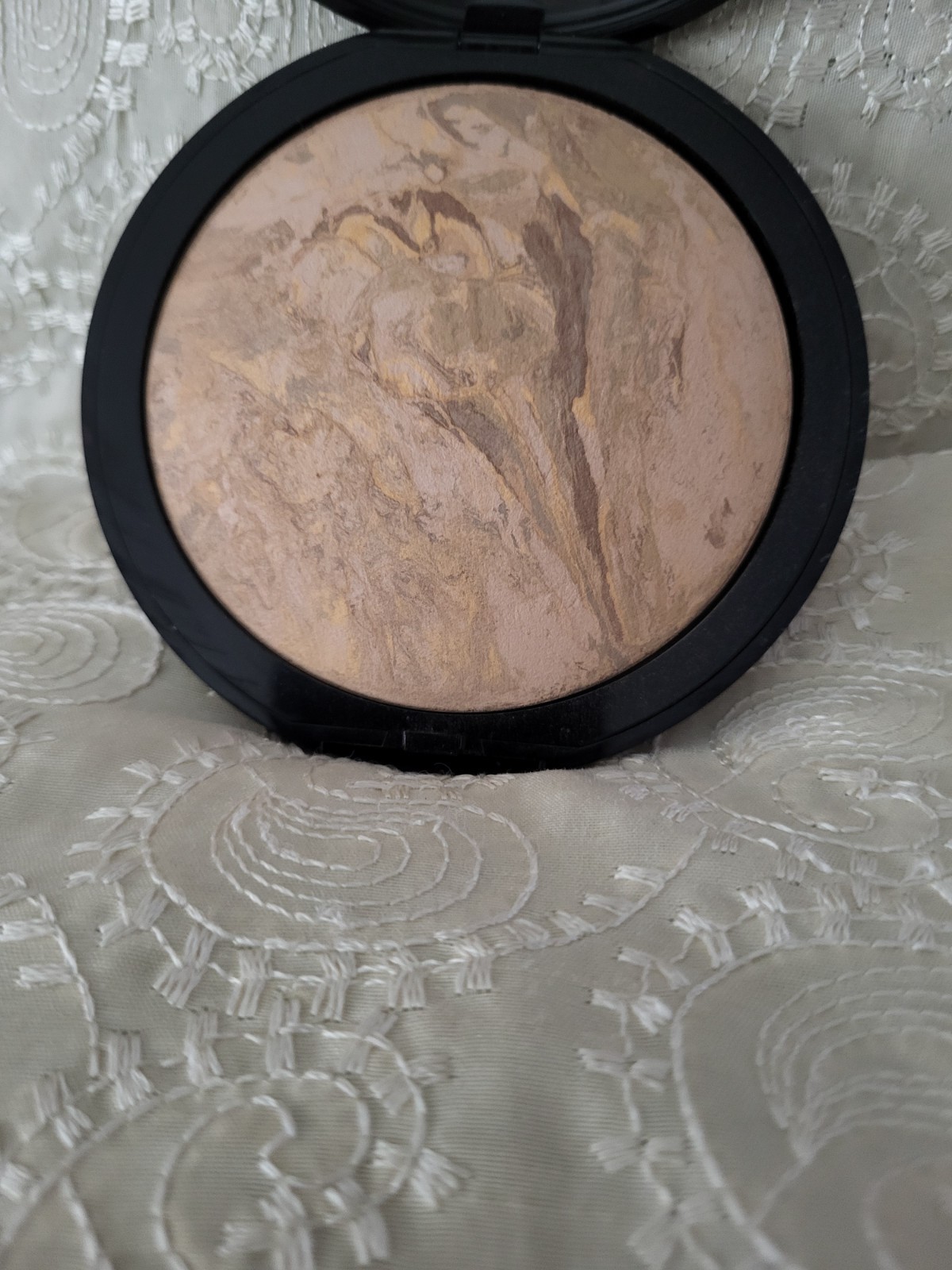 LAURA GELLER Baked Balance-n-Brighten Color Correcting Foundation 0.71oz-Medium
