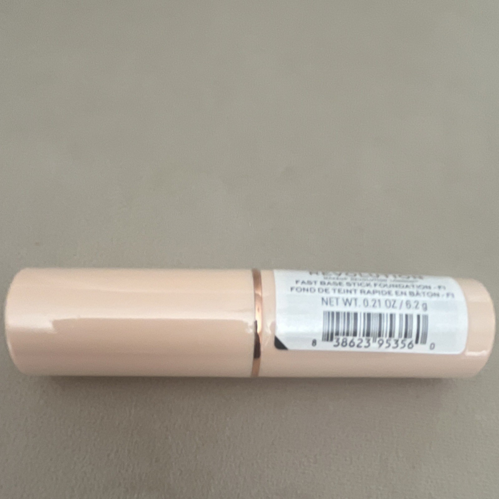 Makeup Revolution Fast Base Stick Foundation F1 0.21 oz / 6.2 g