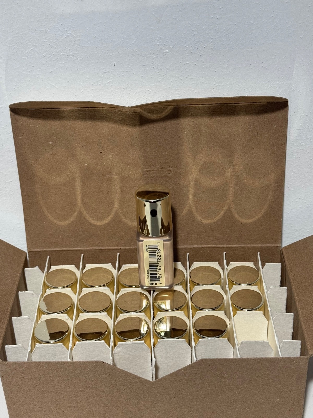 **Read desc** ESTEE LAUDER DOUBLEWEAR STAY IN PLACE Makeup 3 OZ 1C1 Cool Bone