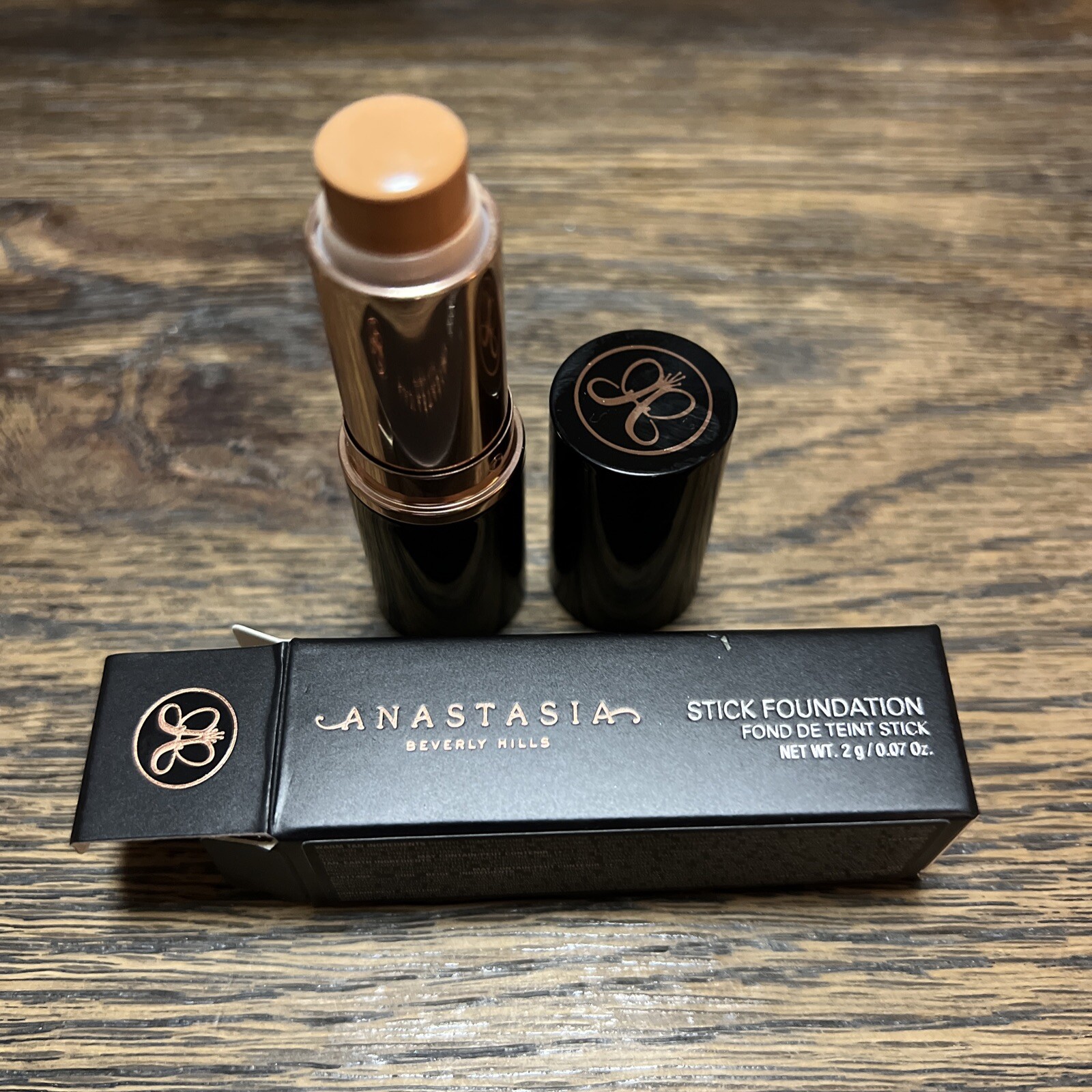 Anastasia Beverly Hills StickFoundation, Matte finish Warm Tan Vegan Travel Size