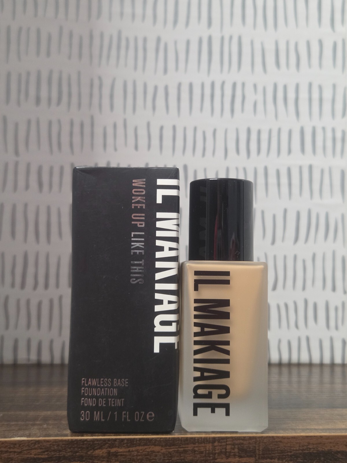 IL MAKIAG WOKE UP LIKE THIS FLAWLESS BASE FOUNDATION #120 1 OZ NEW IN BOX