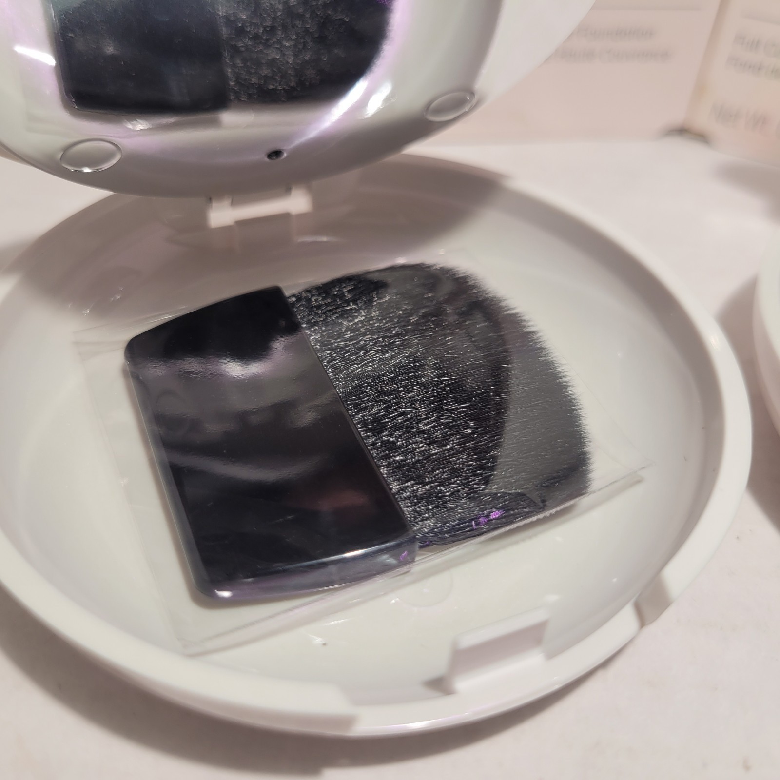 2 it Cosmetics Celebration Powder Foundation illumination (Rich) Full Coverage