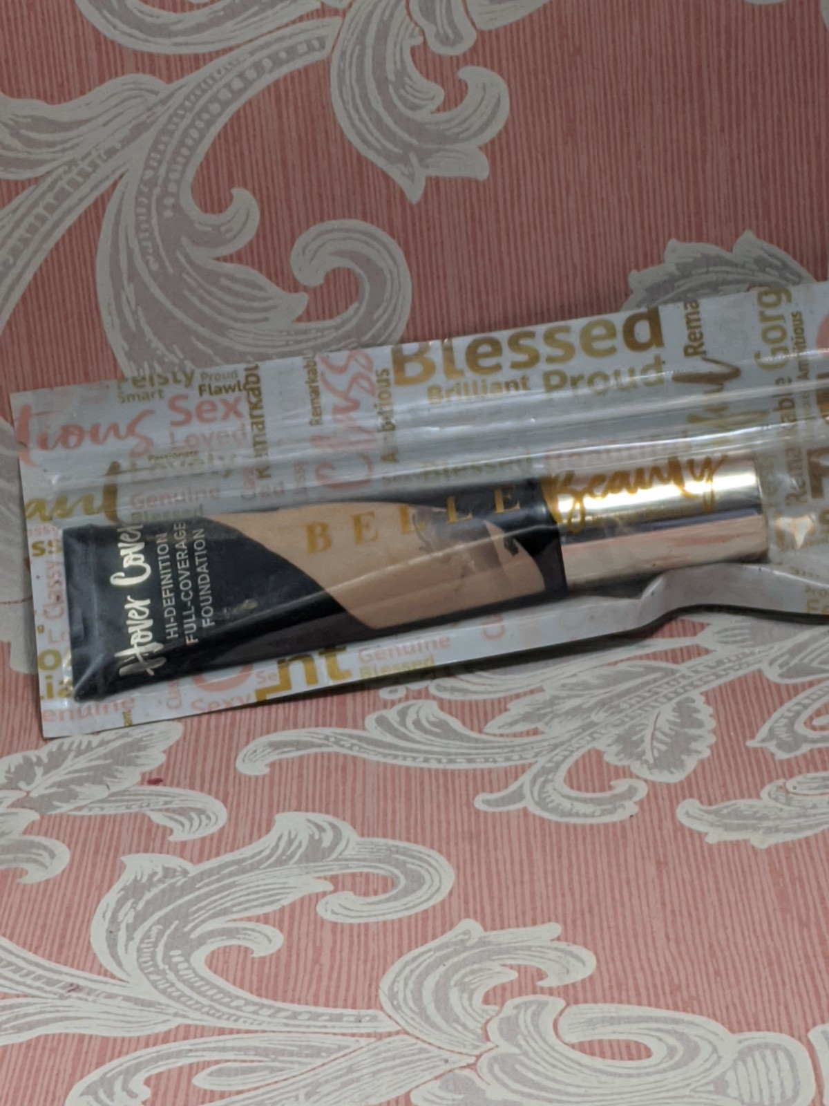 Belle Beauty Hover Cover Light Hi-Definition Full Coverage Foundation 1.01 fl