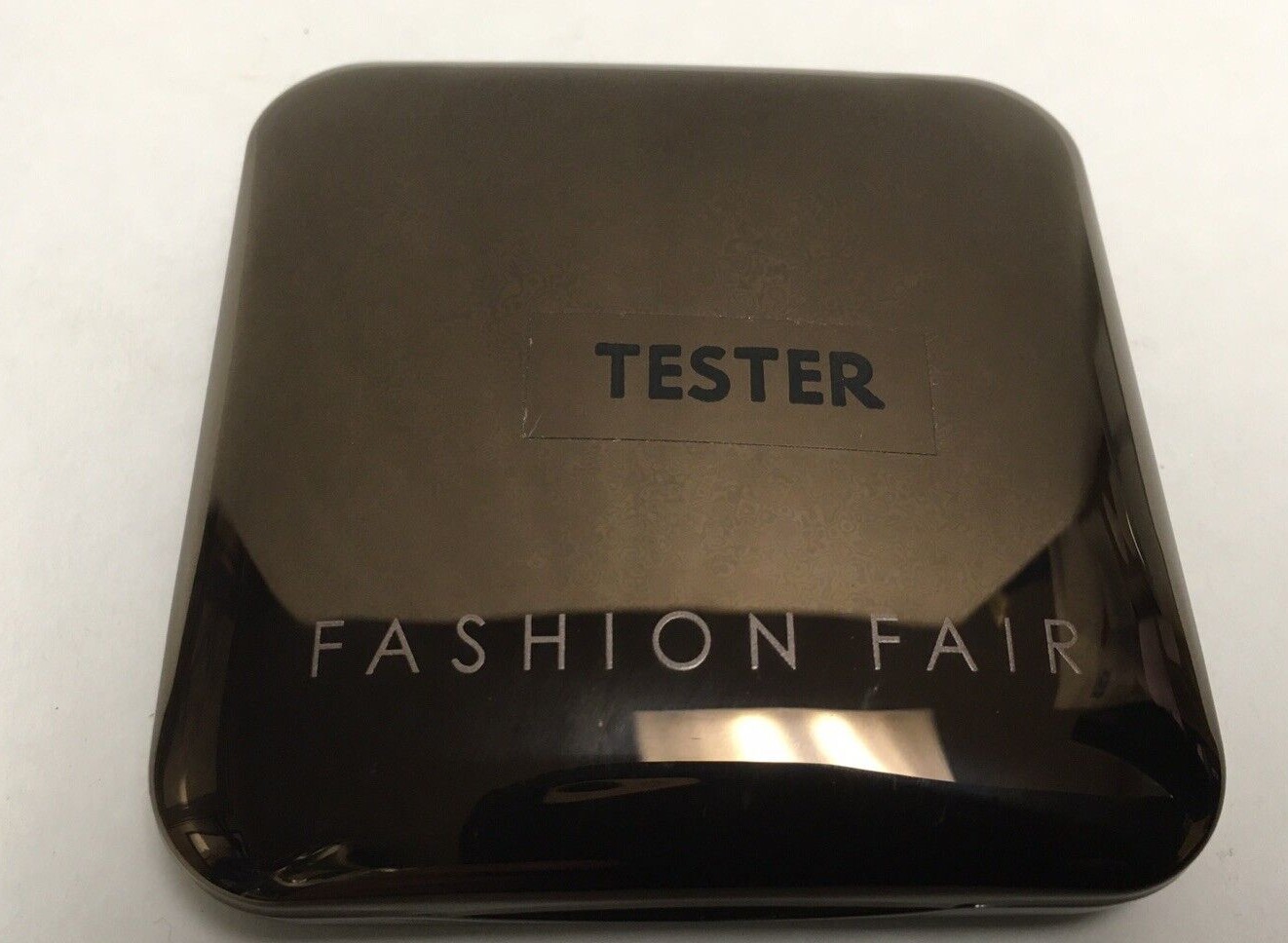 NEW FF PRESSED POWDER WITHOUT BOX SOLD INDIVIDUALLY (AS SHOWING)