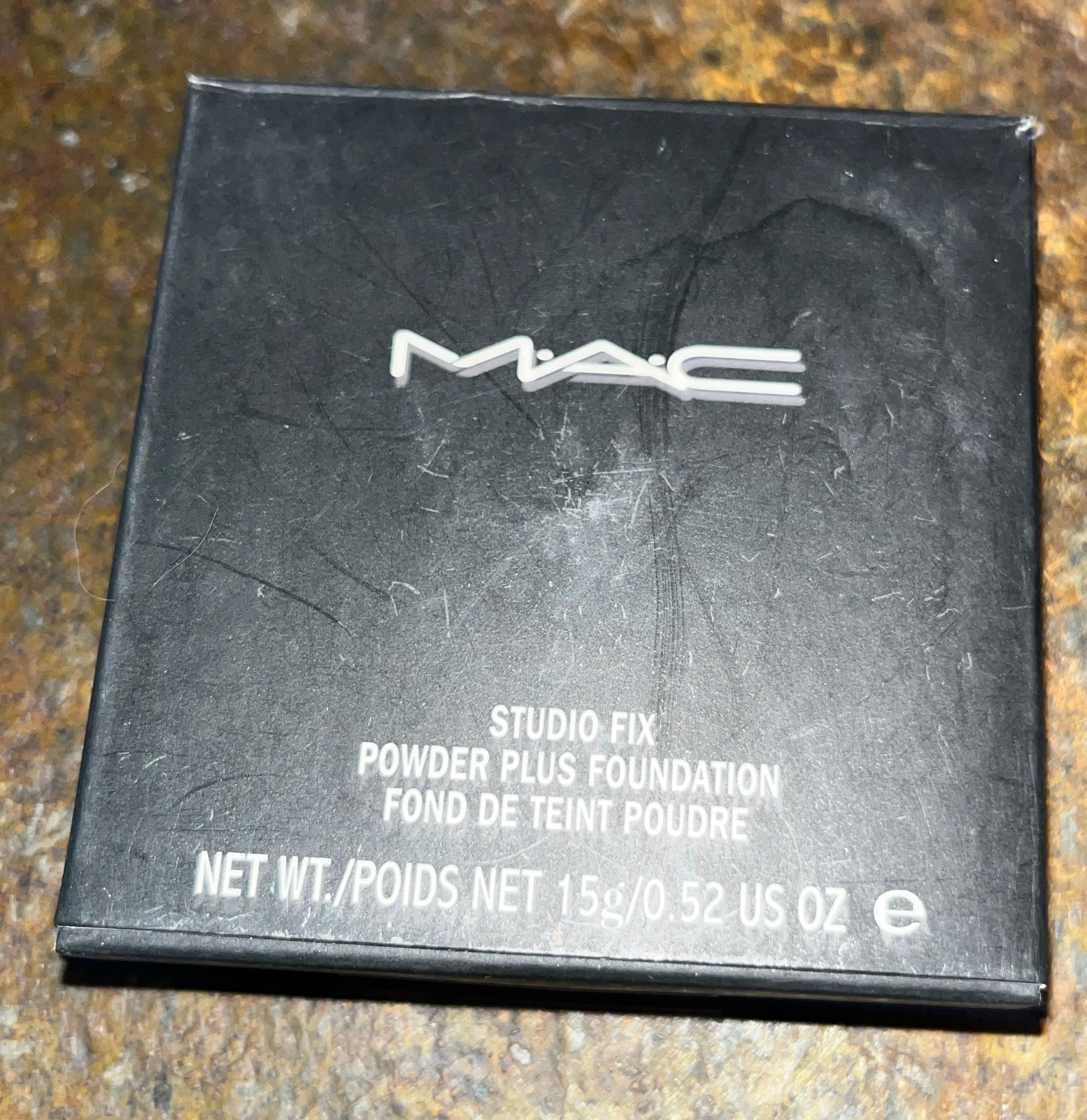 New In Box MAC Studio Fix Pressed Powder Plus Foundation 15g .52Oz NW40