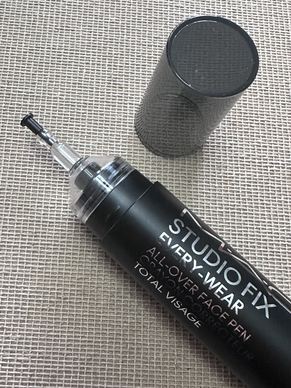 Authentic MAC Cosmetics Studio Fix Every-Wear All-Over Face Pen N18 .41 oz / NIB