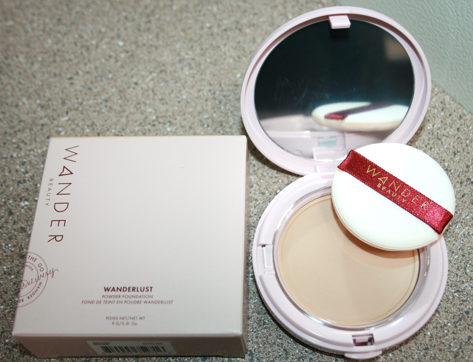 WANDER BEAUTY Wanderlust Powder Foundation in Medium moyen 0.31oz / 9g Full Size