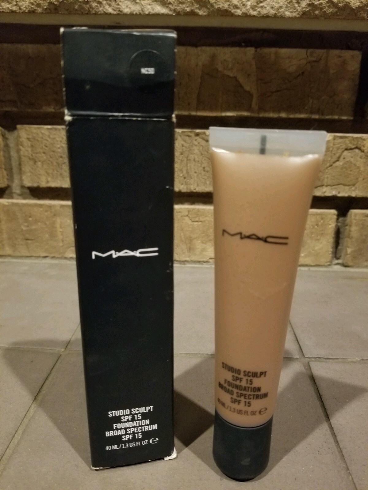 MAC Studio Sculpt Foundation SPF 15–NC 50 NEW 1.3oz