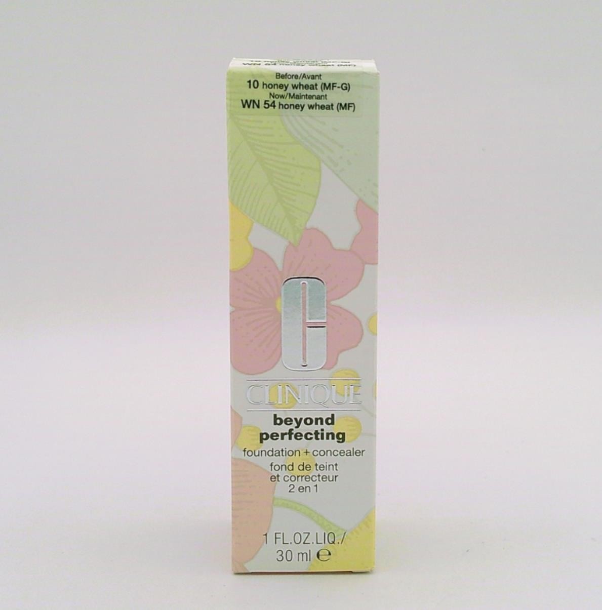 Clinique Beyond Perfecting Fond de Teint WN 54 HONEY WHEAT 30ml *NEW IN BOX*