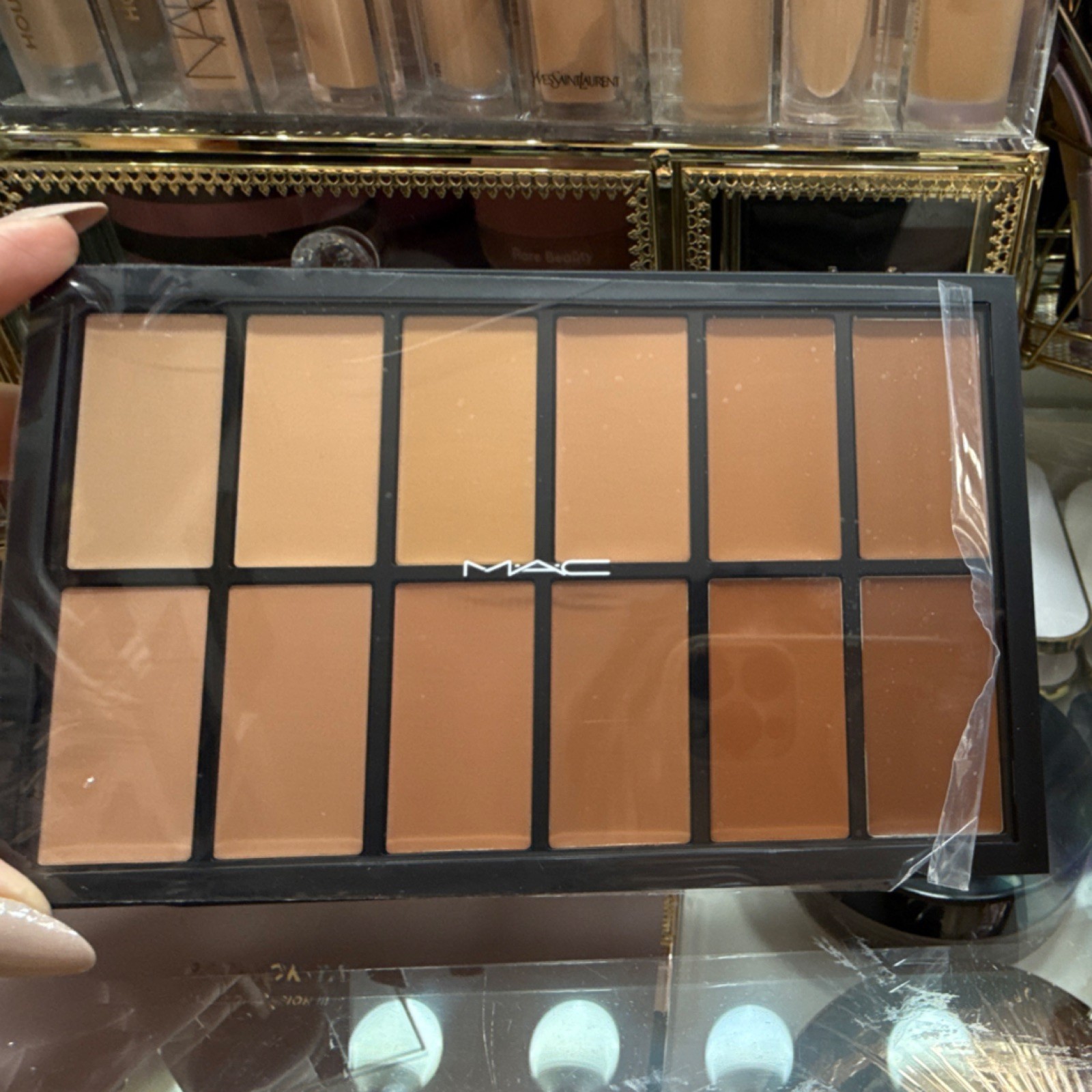 MAC Full Coverage Cream Foundation x12 Palette NC15-NW55 1.1oz/30g A84
