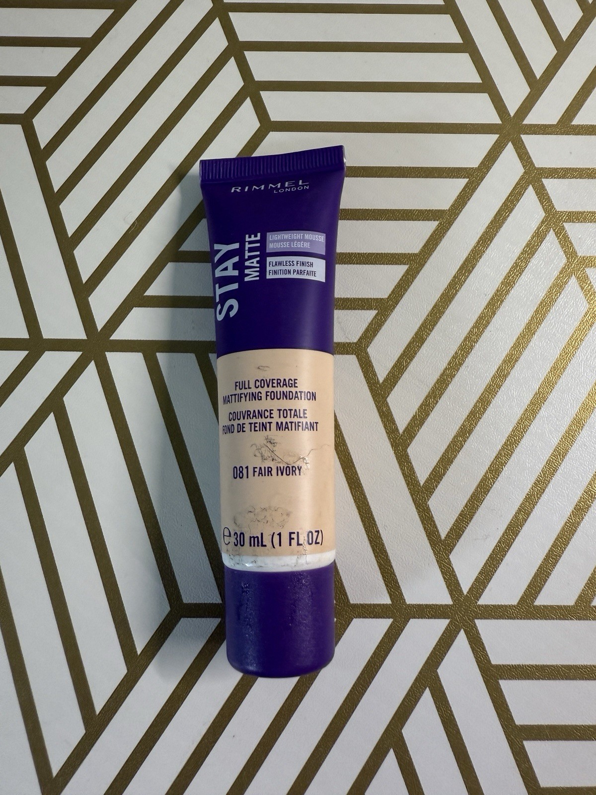 Rimmel Stay Matte Liquid Mousse Foundation 081 Fair Ivory