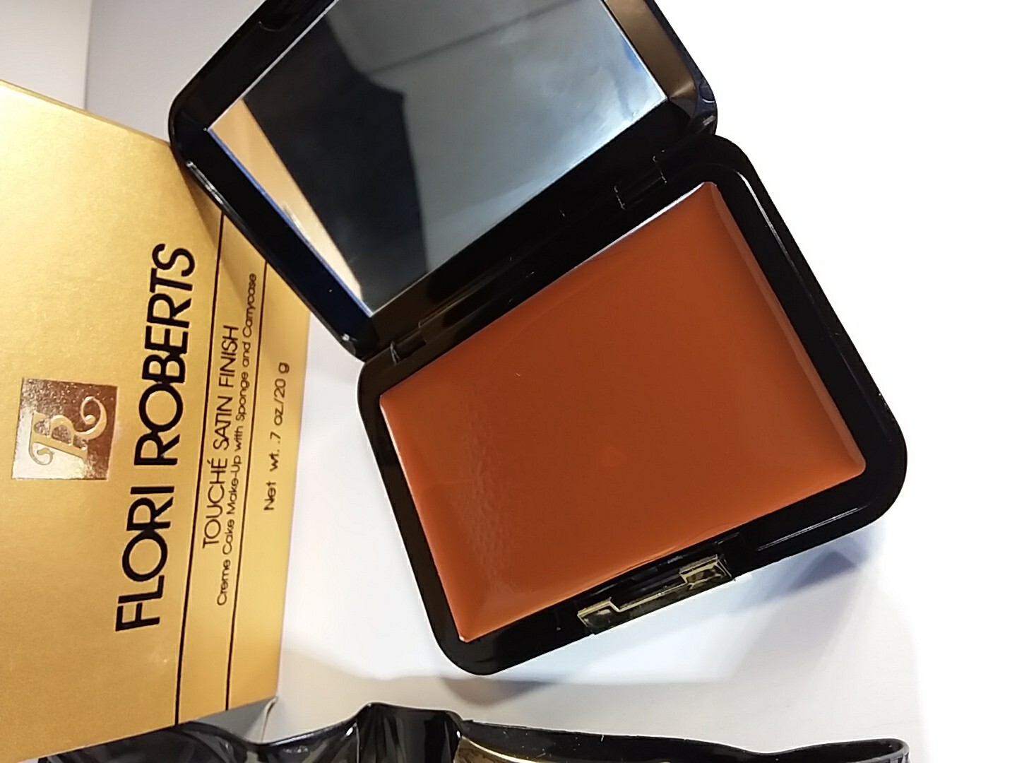 Flori Roberts Touche Satin Finish Touche Brown