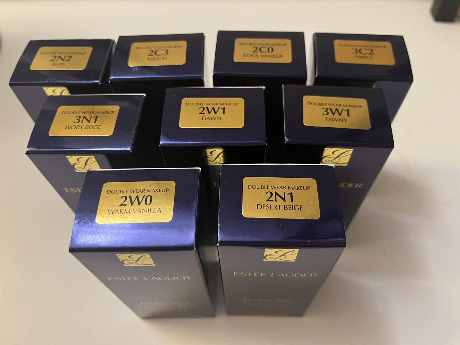 U54658 with box Estee Lauder Double Wear StayinPlace foundation Original G1N