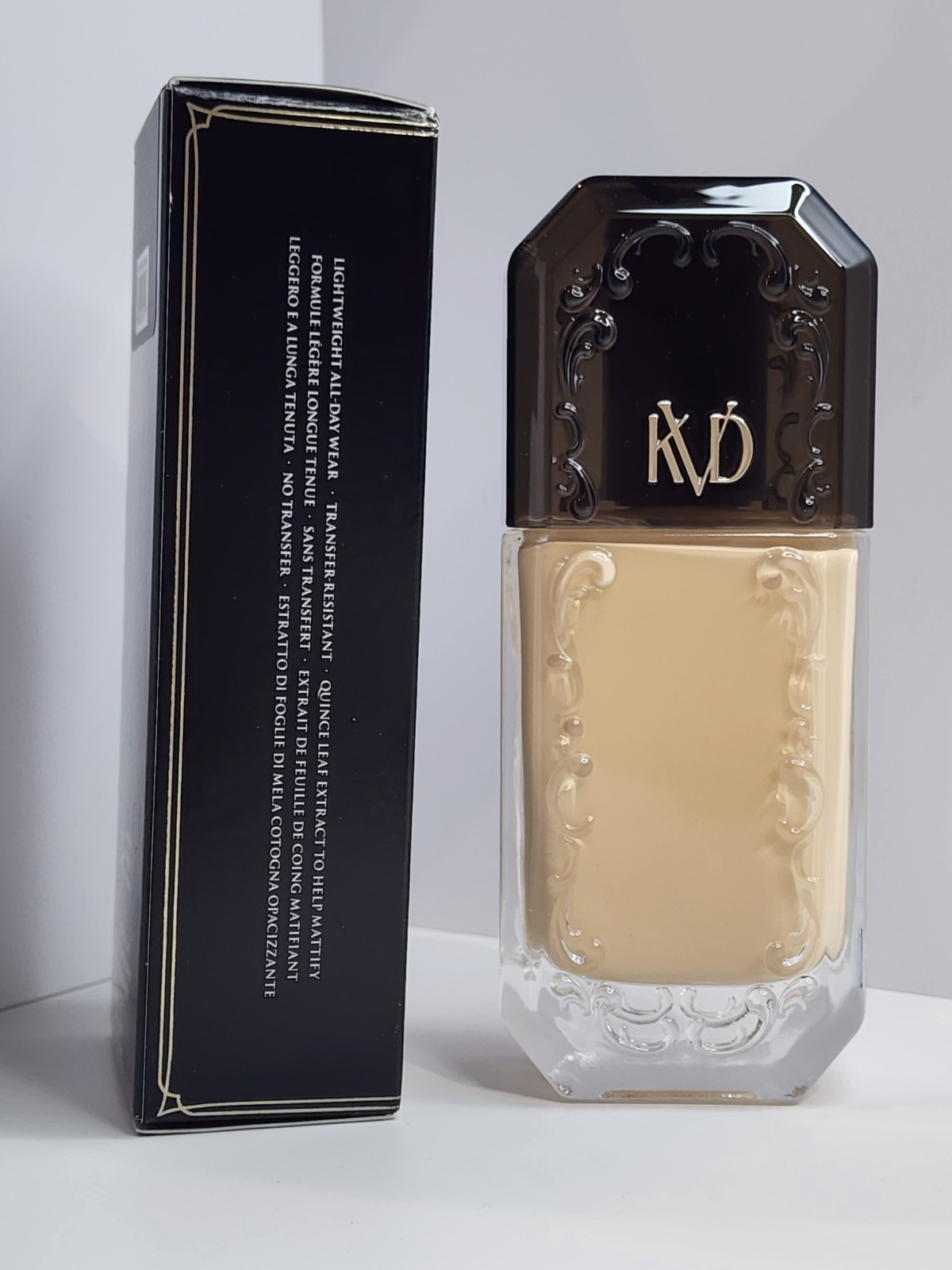 Kat Von D Good Apple Full-Coverage Serum Foundation. Light 012. 30 ml / 1 fl. oz