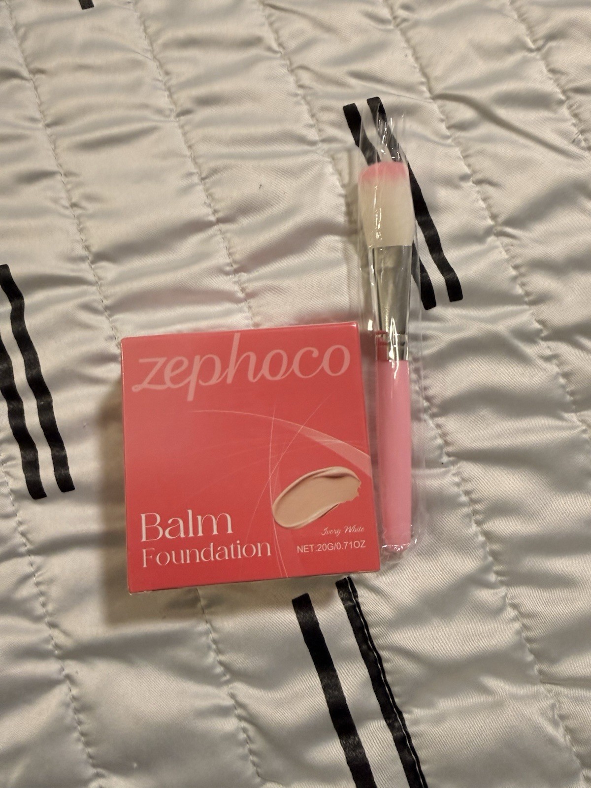 Zephoco Balm Foundation Ivory White 20g .71 Oz with Brush New in Box