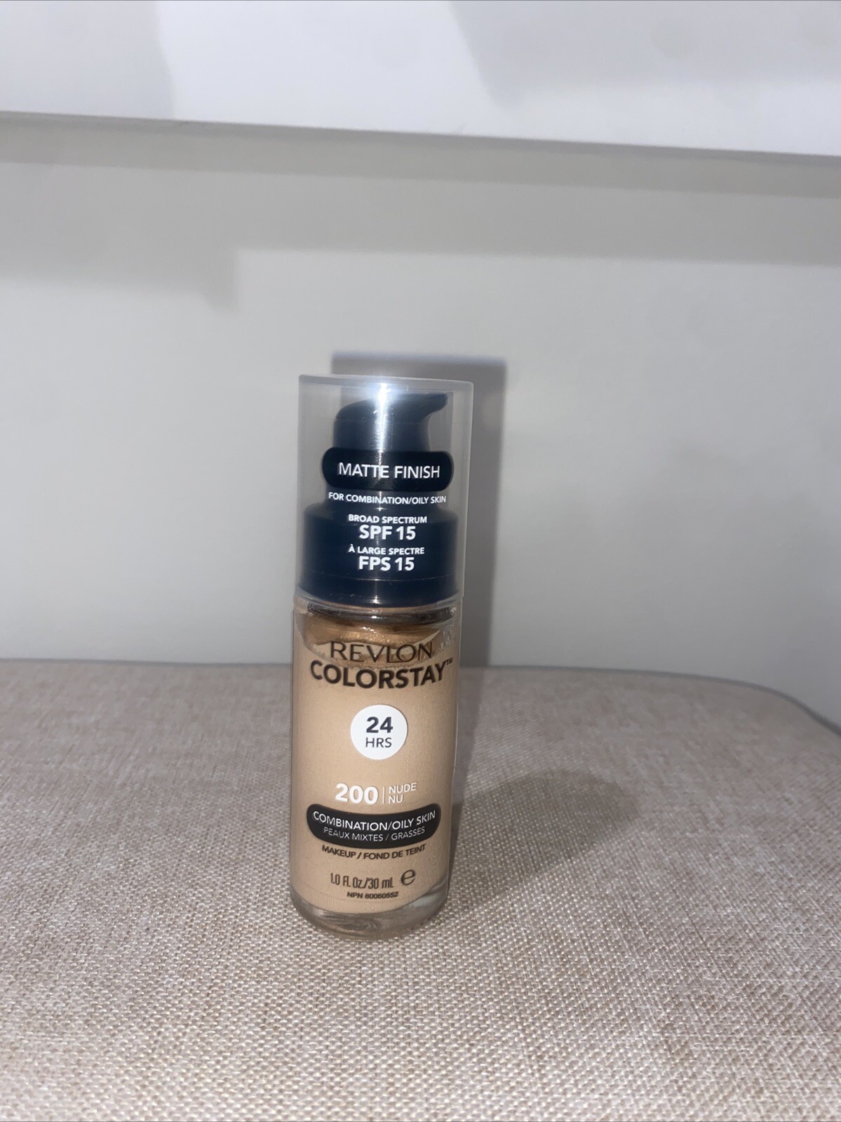 Revlon Colorstay Makeup 24hr SPF15 Combination/Oily (30mL) (SHADE 200 NUDE NU)