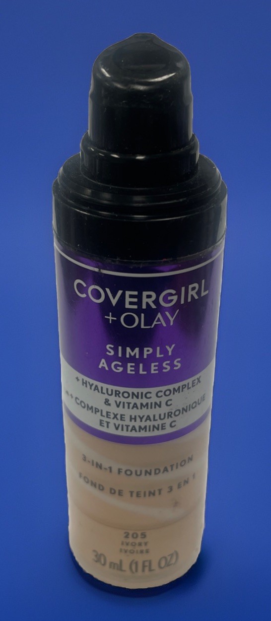 COVERGIRL+Olay Simply Ageless 3-in-1, 1 Fl Oz 205 Ivory Read!!