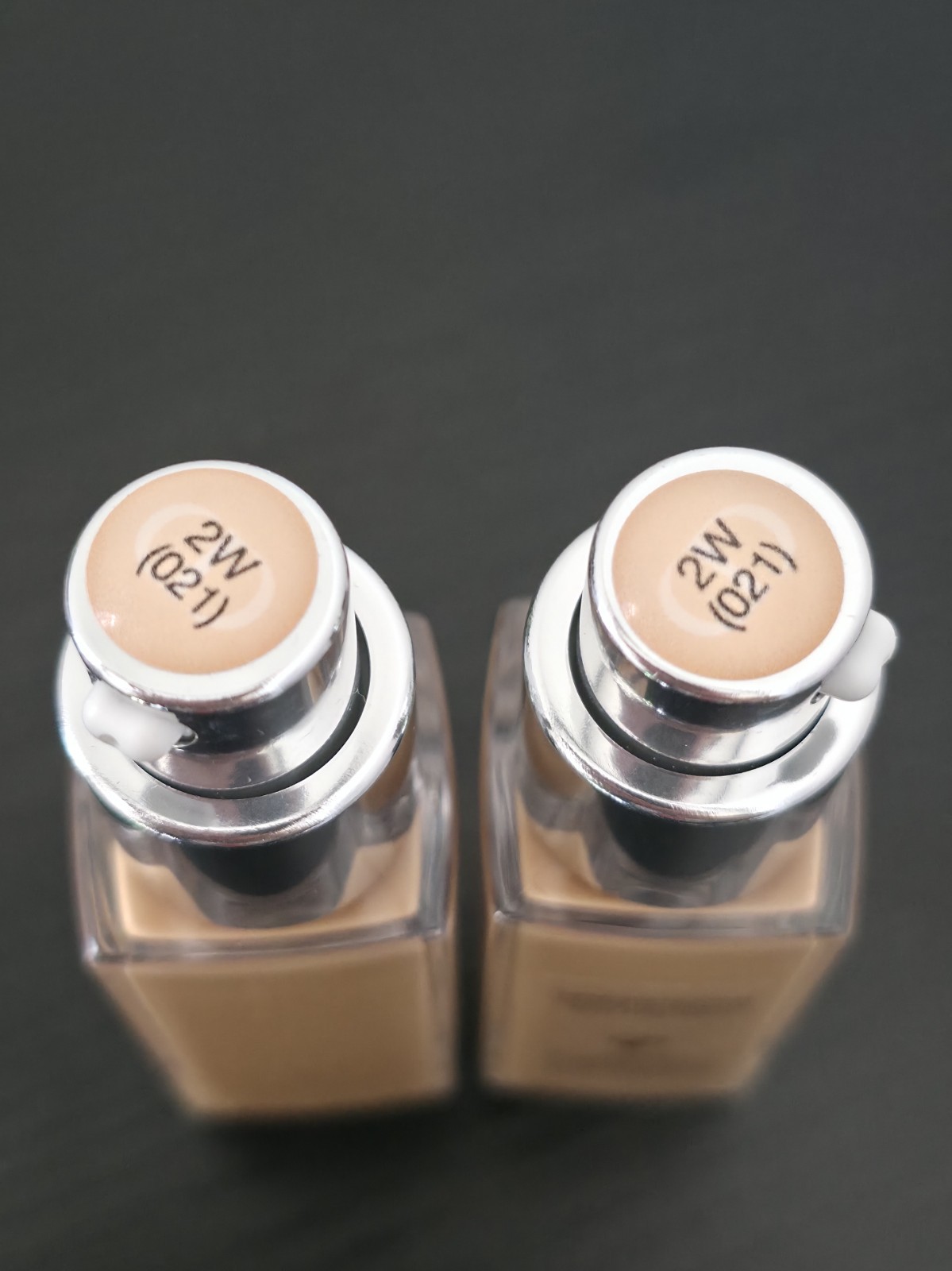 2 pcs Dior Forever Skin Glow 24H Wear Radiant Foundation SPF 35- 2W (021) -20ml