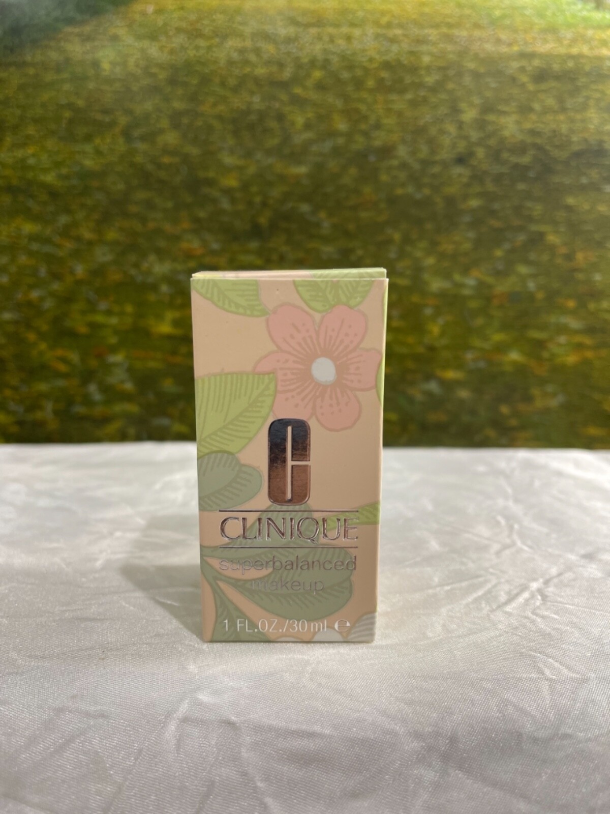 CLINIQUE SUPERBALANCED MAKEUP 30ML- 04 CREAM CHAMOIS (G) (NEW WITH BOX)