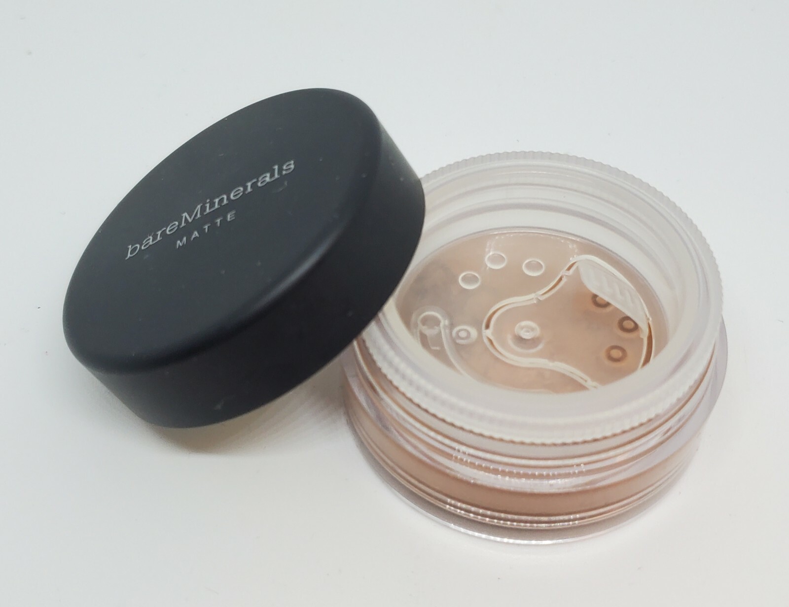 New bareMinerals Matte Loose Foundation SPF 15 in Medium Dark N40 1.5g/0.05oz