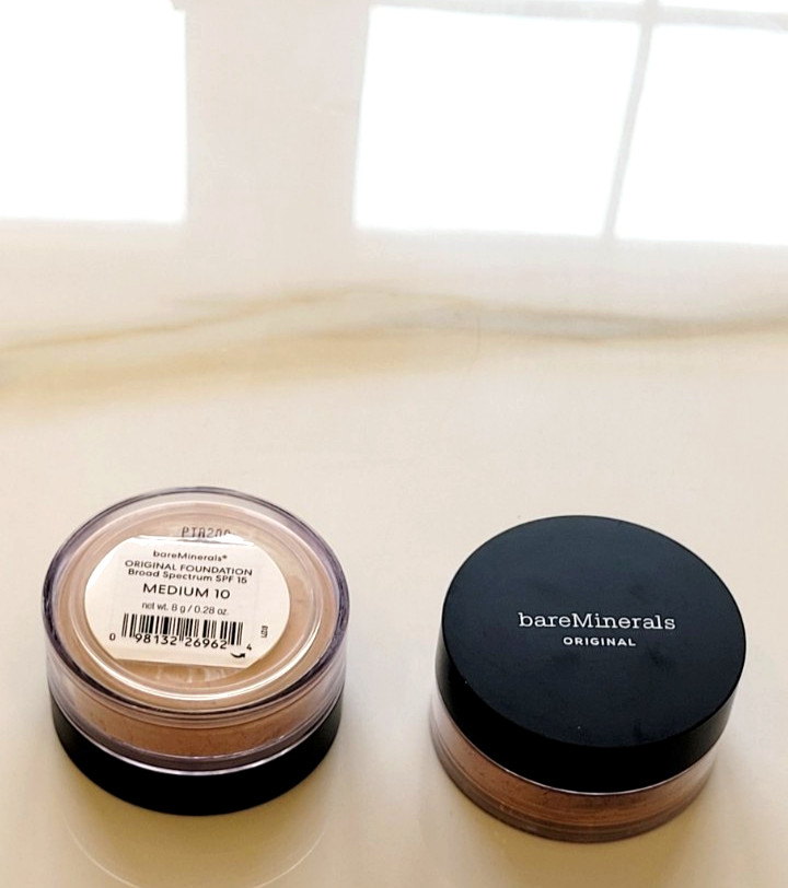 BAREMINERALS ORIGINAL POWER FOUNDATION MEDIUM 10 TWO CONTAINERS