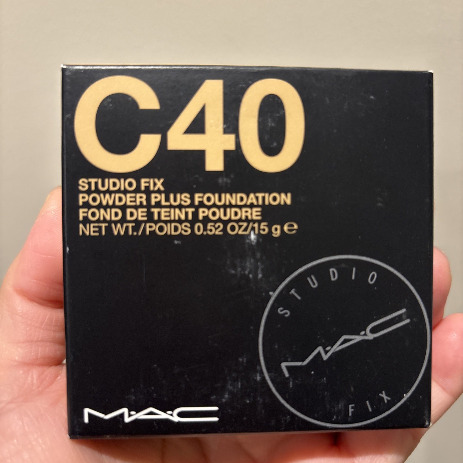 MAC Studio Fix Powder Plus Foundation – C40 (Original Formula)