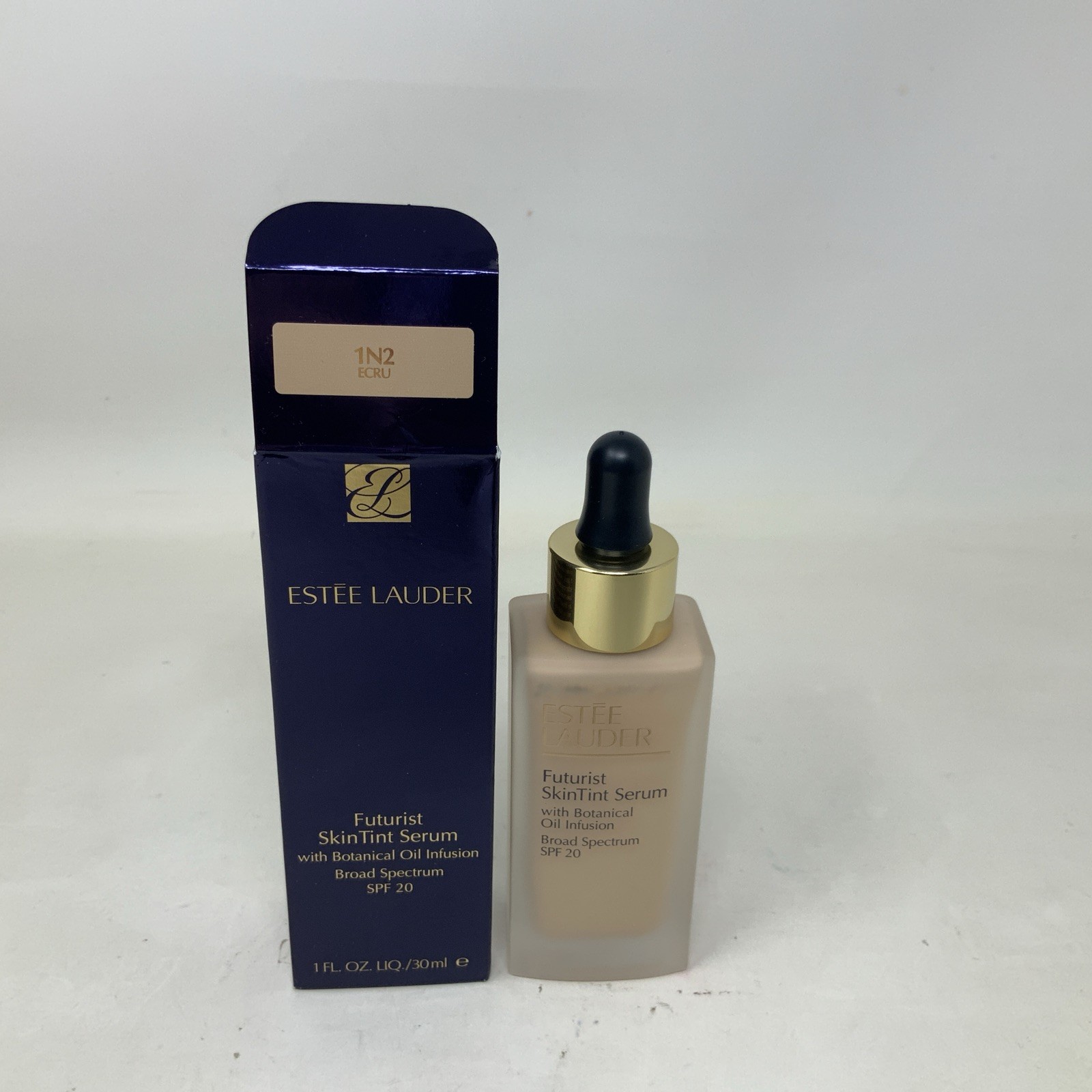 Estee Lauder Futurist Skin tint Serum Foundation – 1N2 Ecru – 1 Fl Oz
