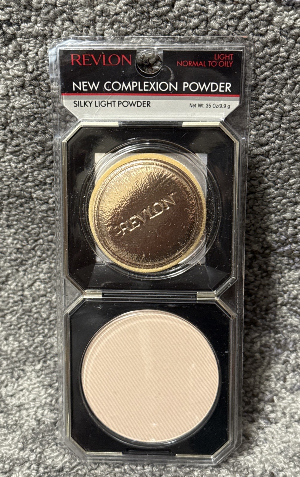 Revlon New Complexion Powder Silky Light Powder LIGHT ~ Normal To Oily