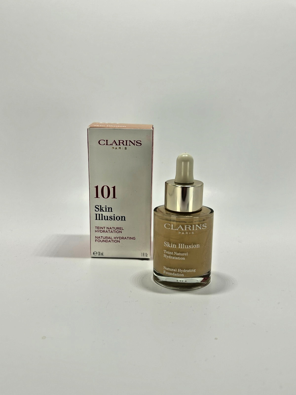 Clarins Skin Illusions Foundations ** CHOOSE YOUR SHADE**