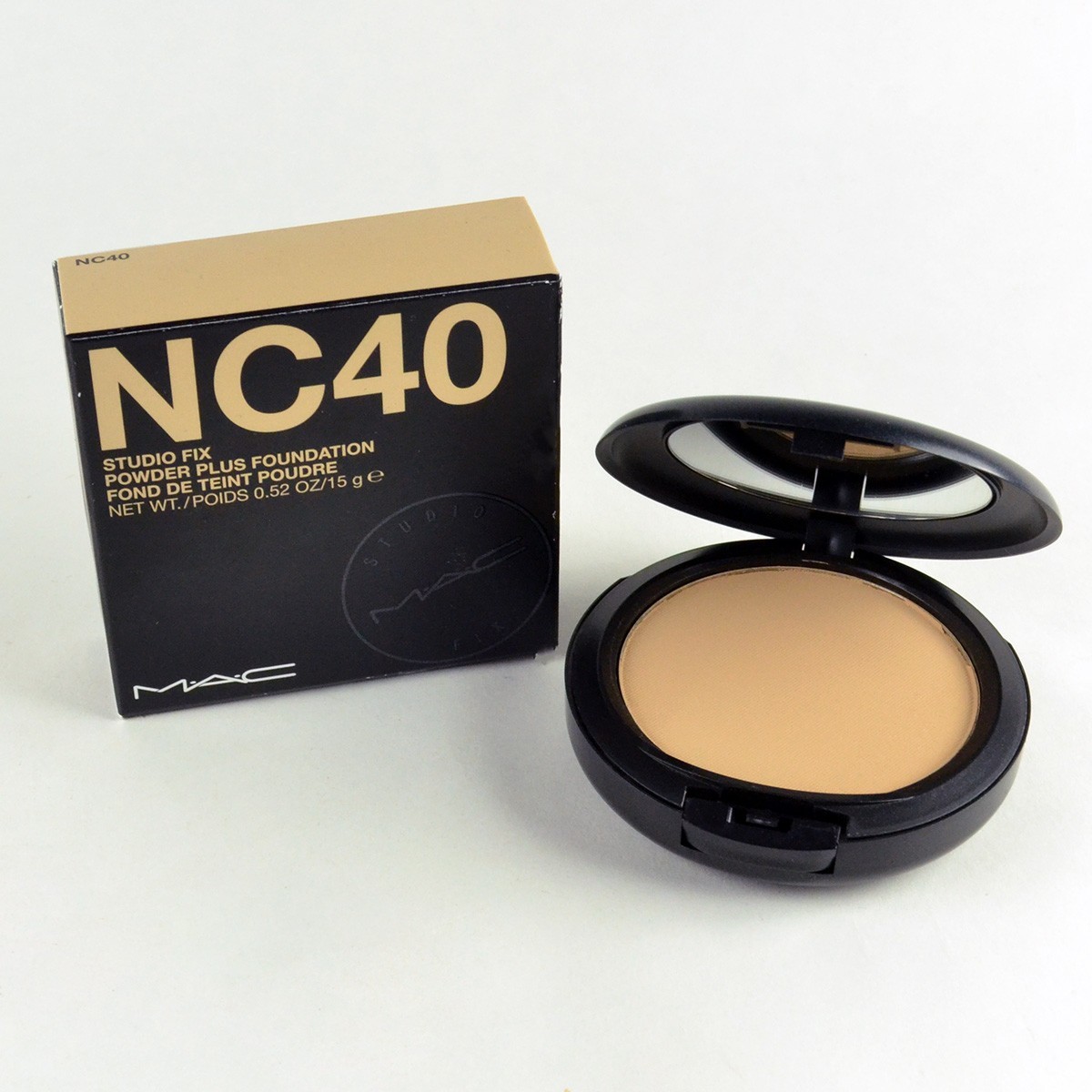 Mac Studio Fix Powder Plus Foundation NC40 – Full Size 0.52 Oz. / 15 g New