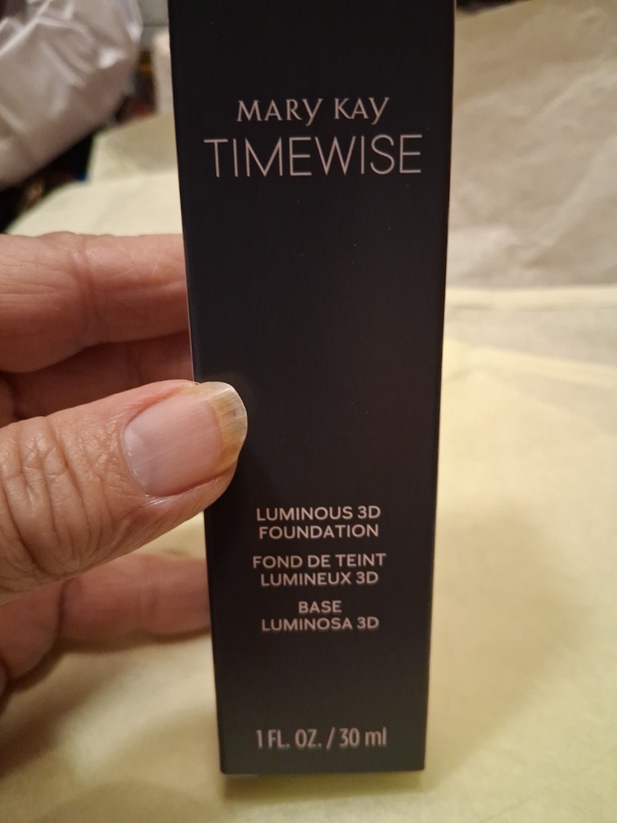 TimeWise Luminous 3 D FOUNDATION BEIGE C 120. 2026 STOCK