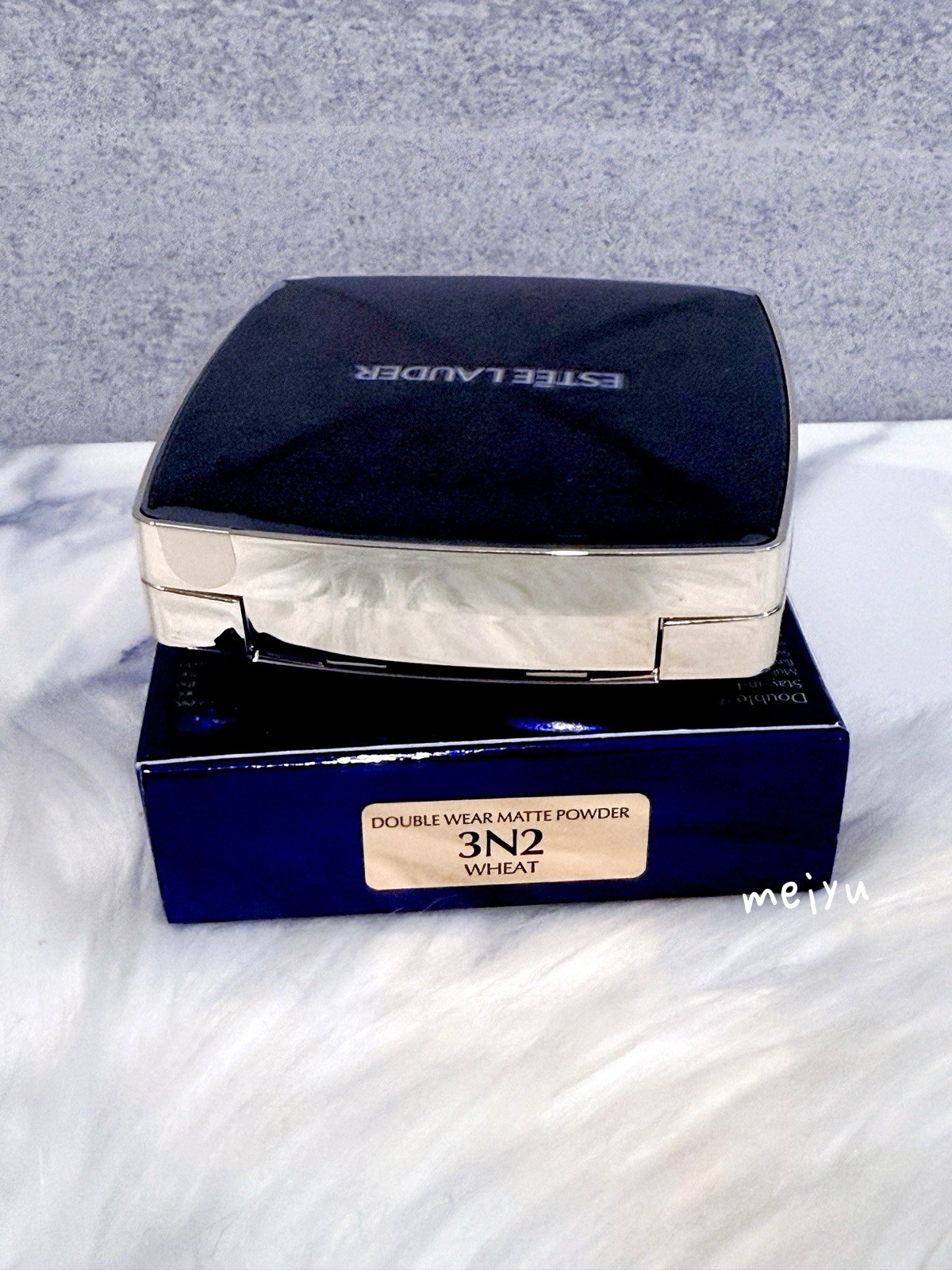 3N2 Wheat, Estee Lauder Double Wear Stay-in-Place Powder Foundation, New In Box