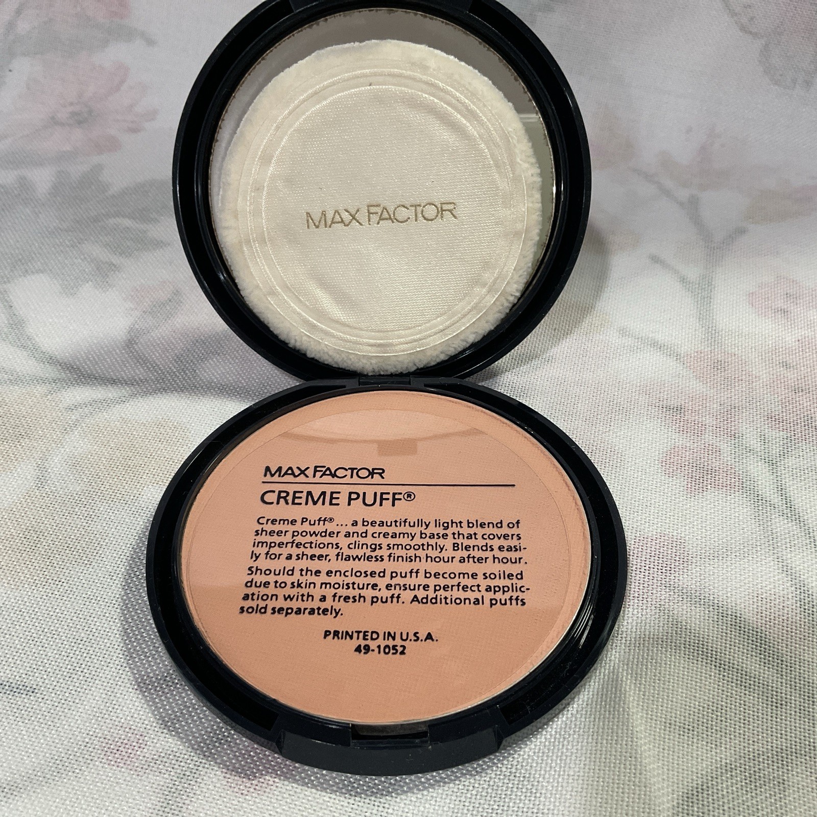 MAX FACTOR CREME PUFF COMPACT MAKEUP # SOFT BEIGE COOL FAIR