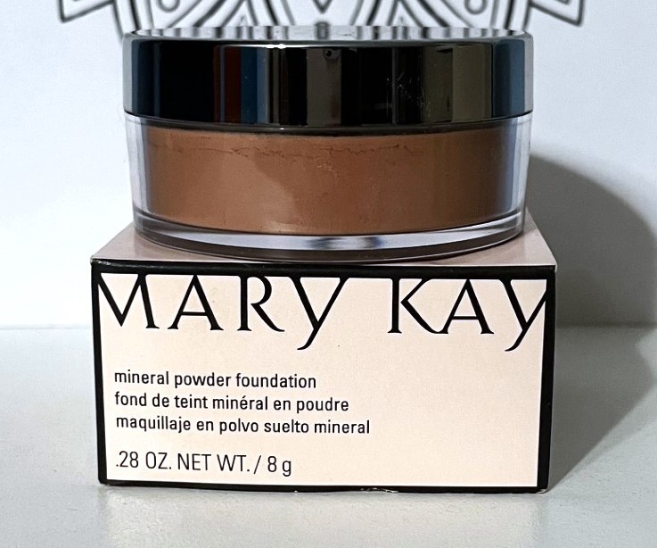 Mary Kay Mineral Powder Foundation Bronze 1 8g NIB .28oz Rare Discontd