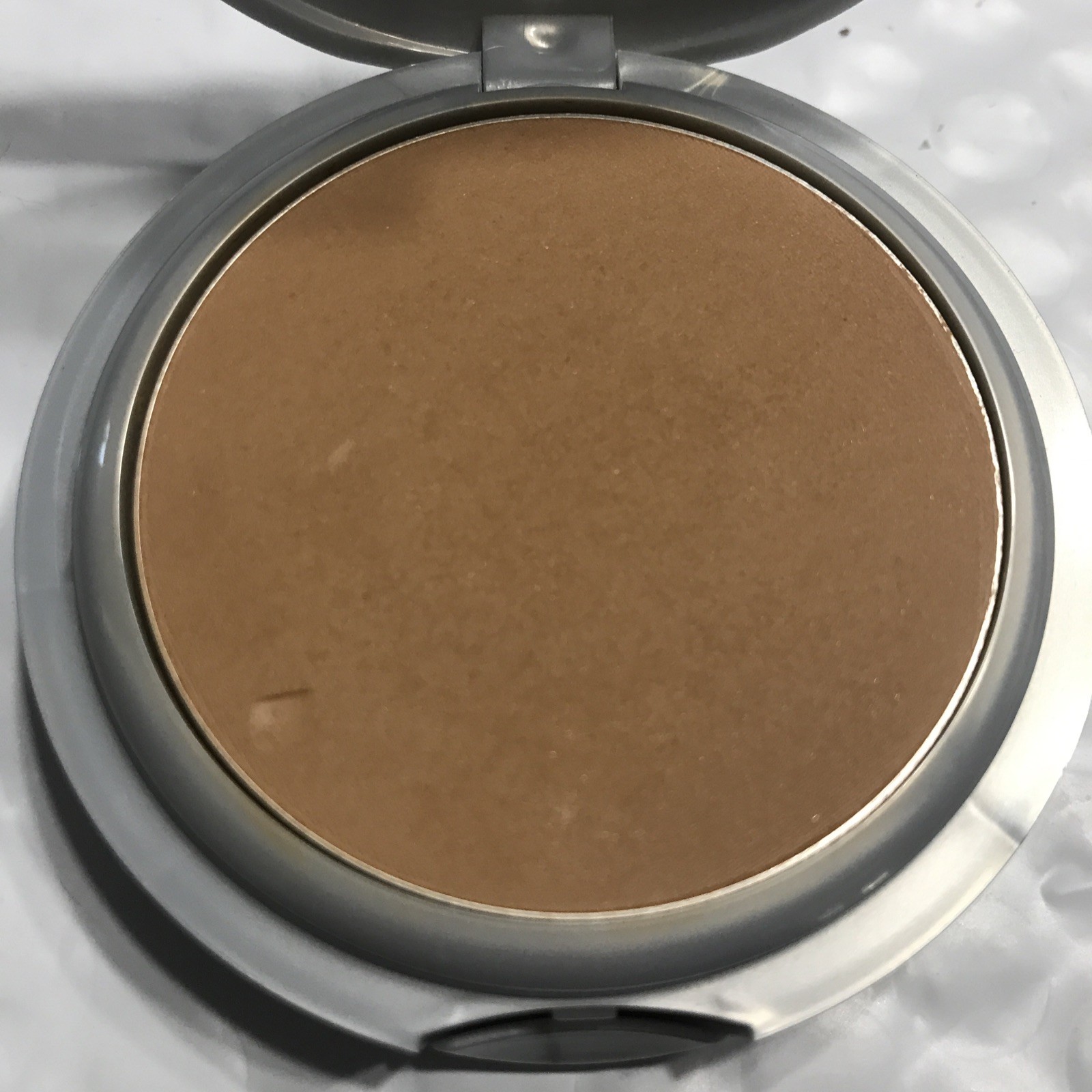 LOREAL True Match Super Blendable Powder W7 CARAMEL BEIGE uns NWOB FLAW (no app)