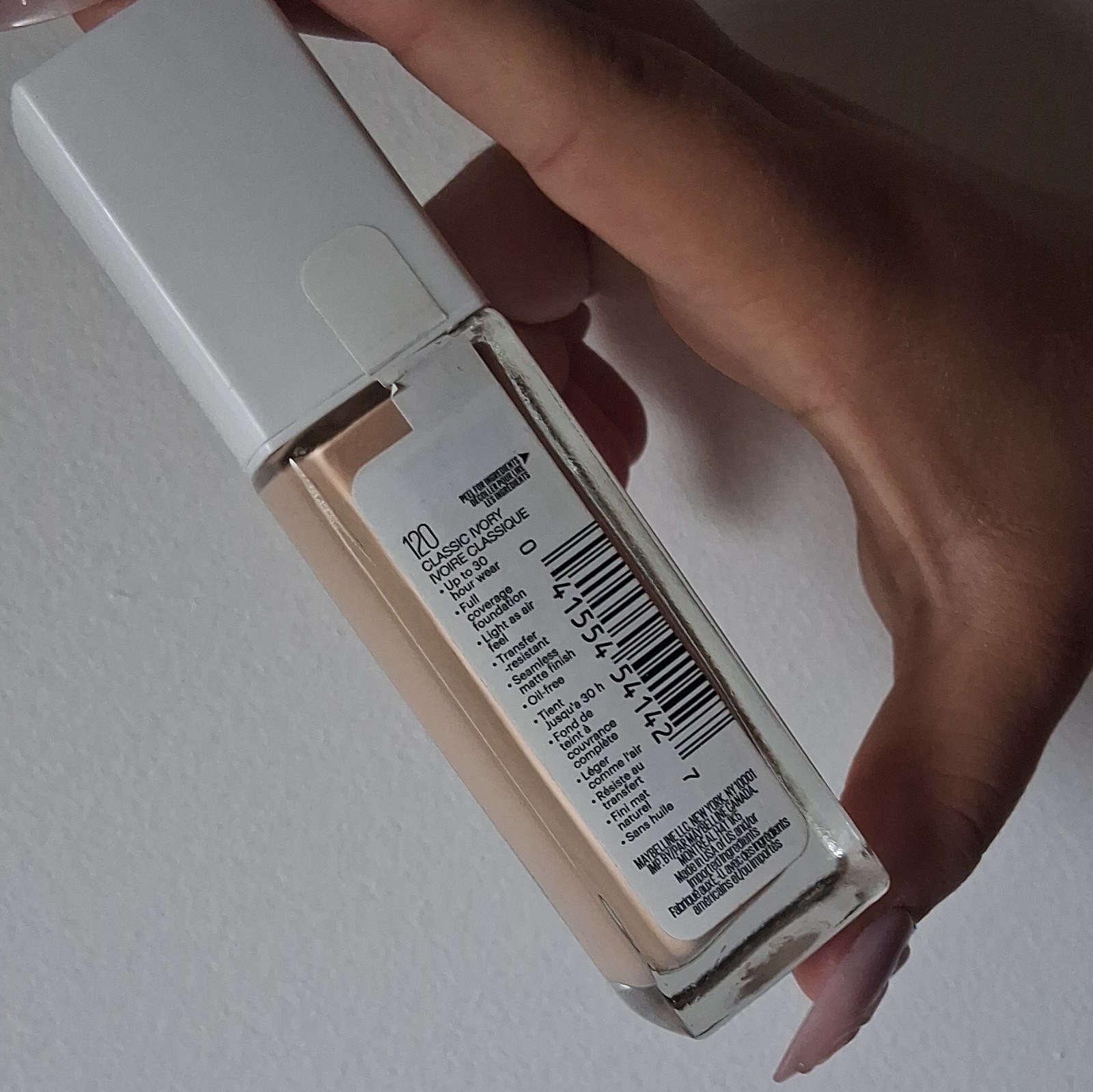 Maybelline New York Super Stay Active Wear Foundation 120 Classic Ivory