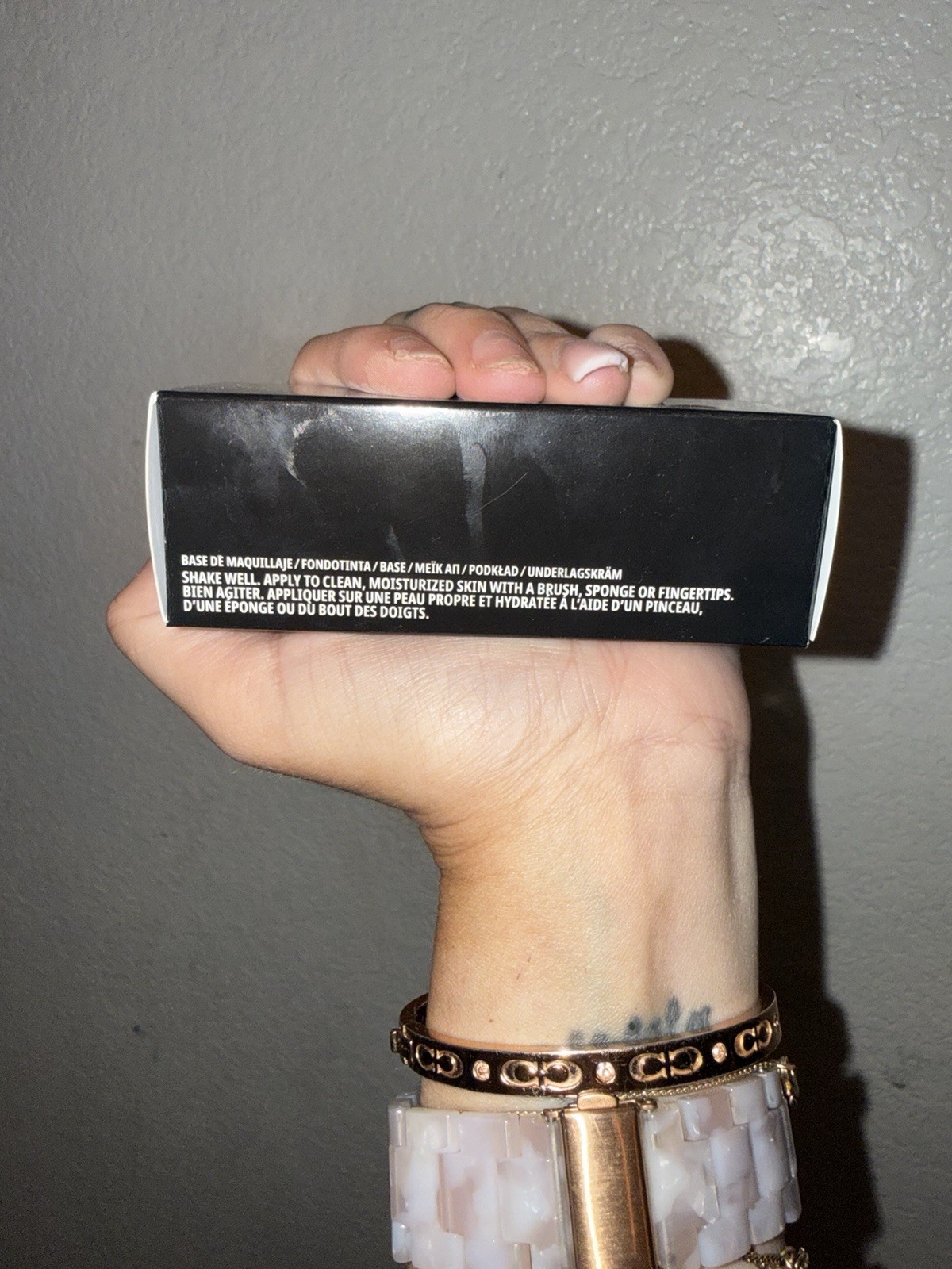 M·A·C Studio Radiance Serum-Powered Foundation NC11 10 fl oz Radiant Hydrating