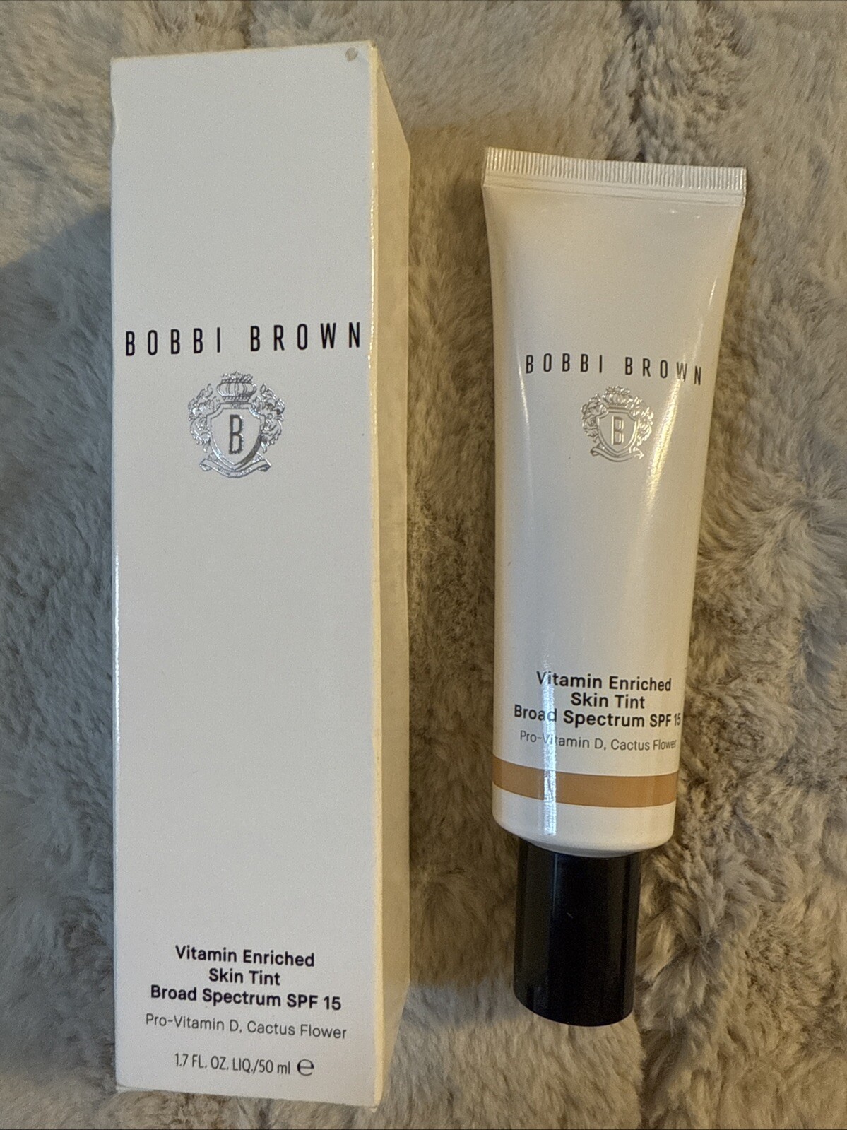 Bobbi Brown Vitamin Enriched Skin Tint SPF 15 In Medium 2