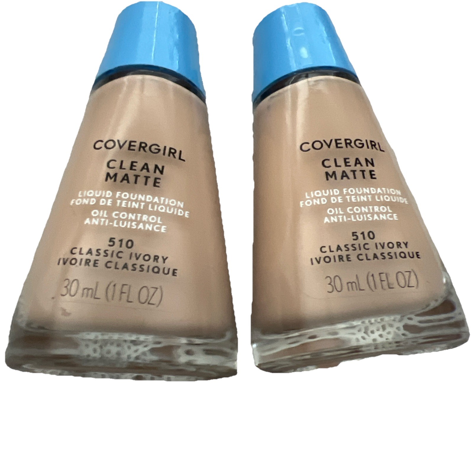 Lot Of 2 COVERGIRL Clean Matte Liquid Foundation 510 Classic Ivory New Sealed