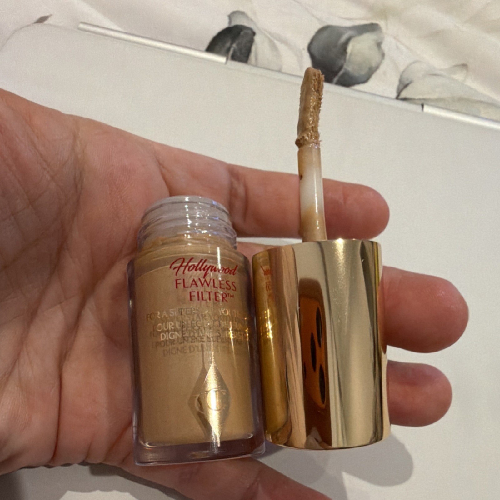 Charlotte Tilbury Hollywood Flawless Filter Foundation 4.5 Medium Liquid 0.18oz
